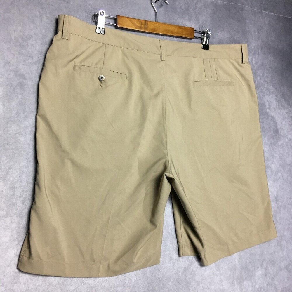 Adidas Mens ClimaLite Shorts size 42 Light Brown Tan Flat Front Lightweight Poly - Picture 2 of 13